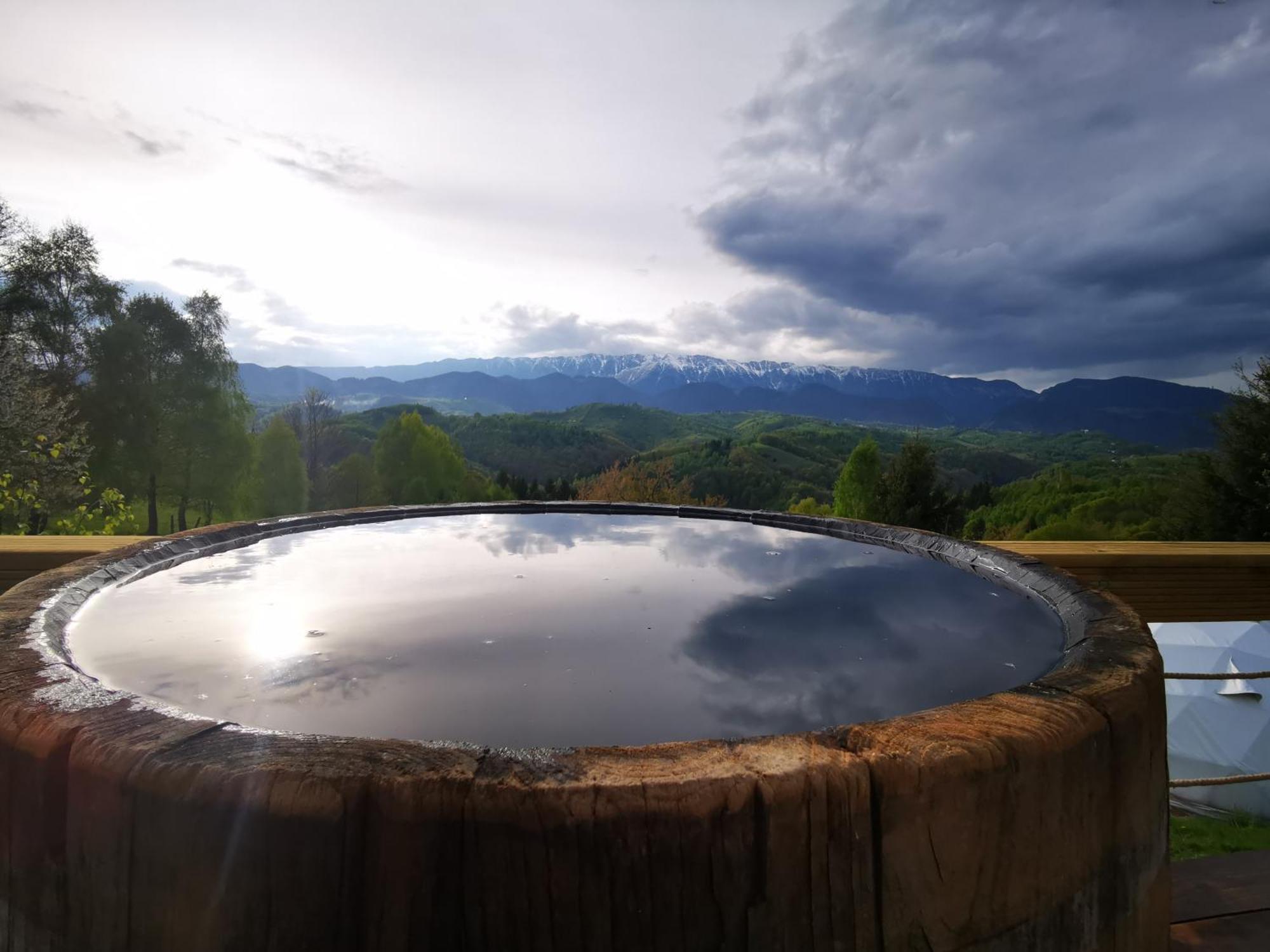 Glamping Zazen Hotel Drumu Carului Exterior photo