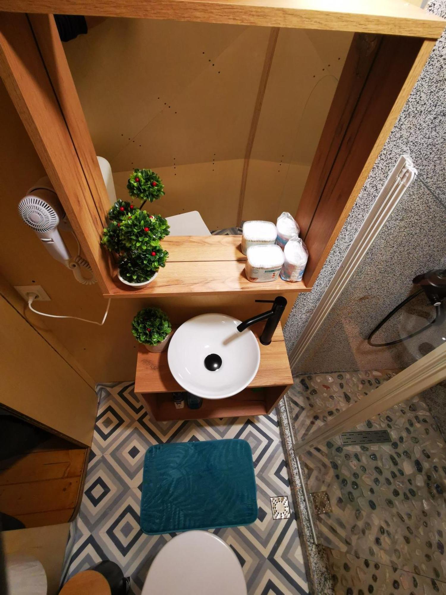 Glamping Zazen Hotel Drumu Carului Exterior photo